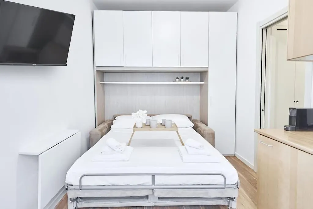 Easylife - Studio A Few Minutes From Cadorna Fs Milan